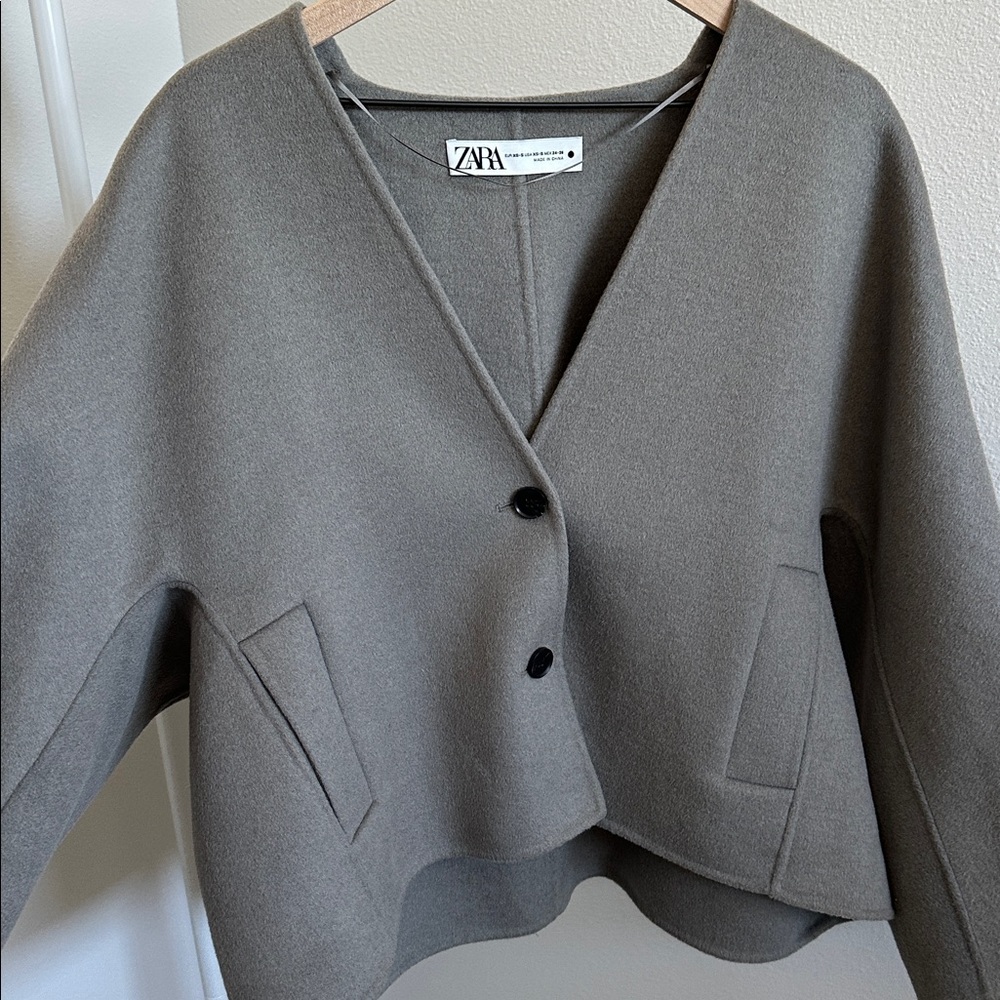 ZARA DOUBLE FACED WOOL KIMONO CARDIGAN ZW
COLLECTION - Picture 5 of 7